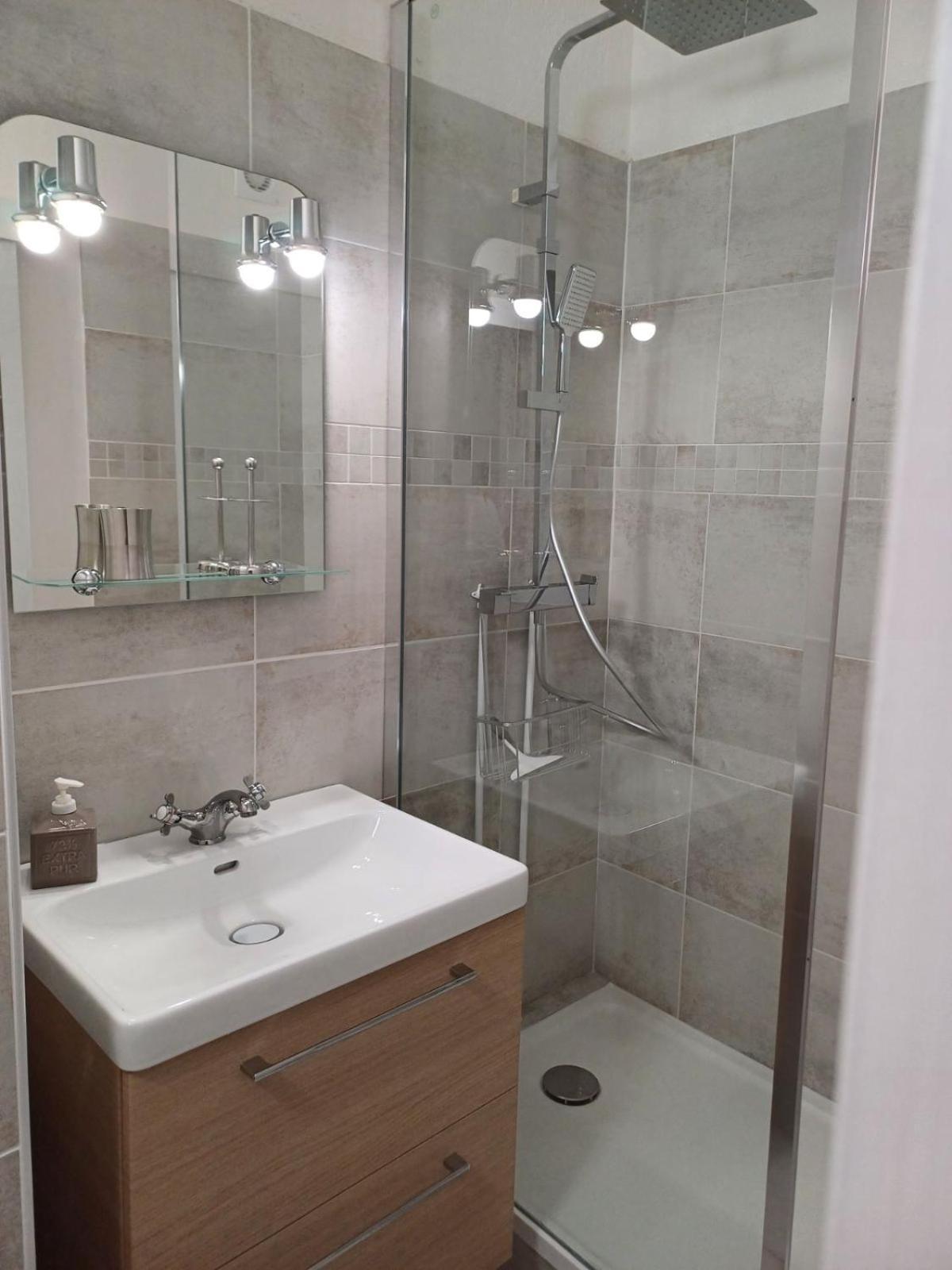 Petit Appartement Aux Stes Maries De La Mer Сент-Мари-де-ла-Мер Экстерьер фото